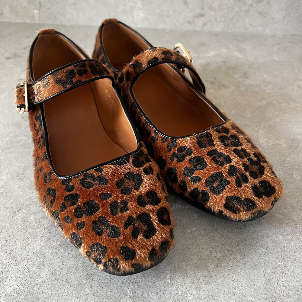Amazon Leopard Print Flats with Buckle - Picture 4 of 5